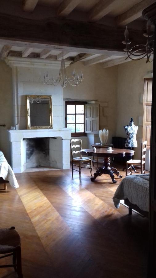 Manoir De La Fontaine Du Chene Bed and Breakfast Coutures  Εξωτερικό φωτογραφία