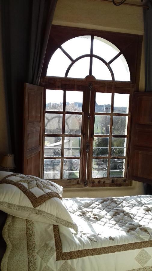 Manoir De La Fontaine Du Chene Bed and Breakfast Coutures  Εξωτερικό φωτογραφία